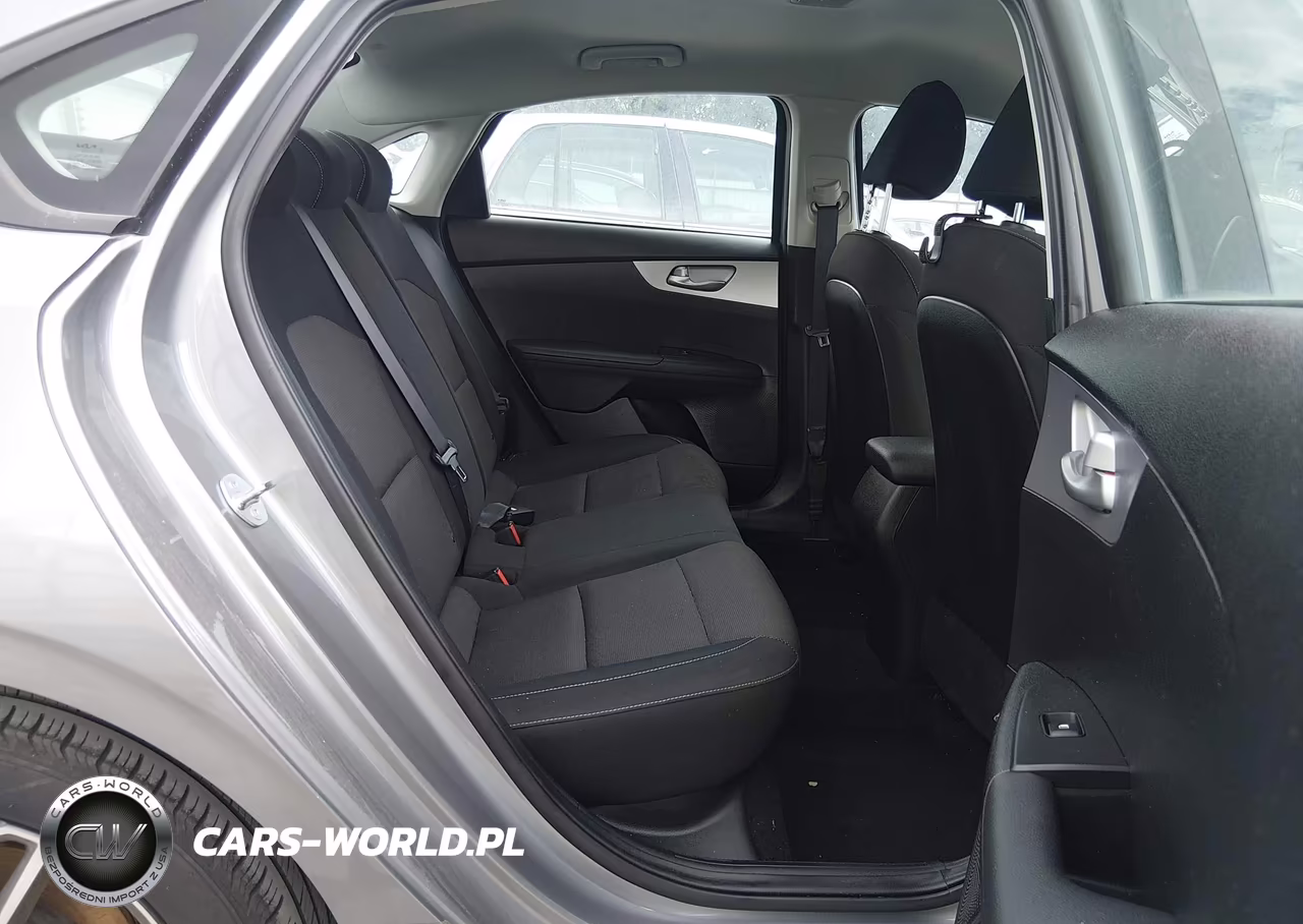 2024 Kia Forte Lxs VIN:3KPF24AD7RE764025 - 8
