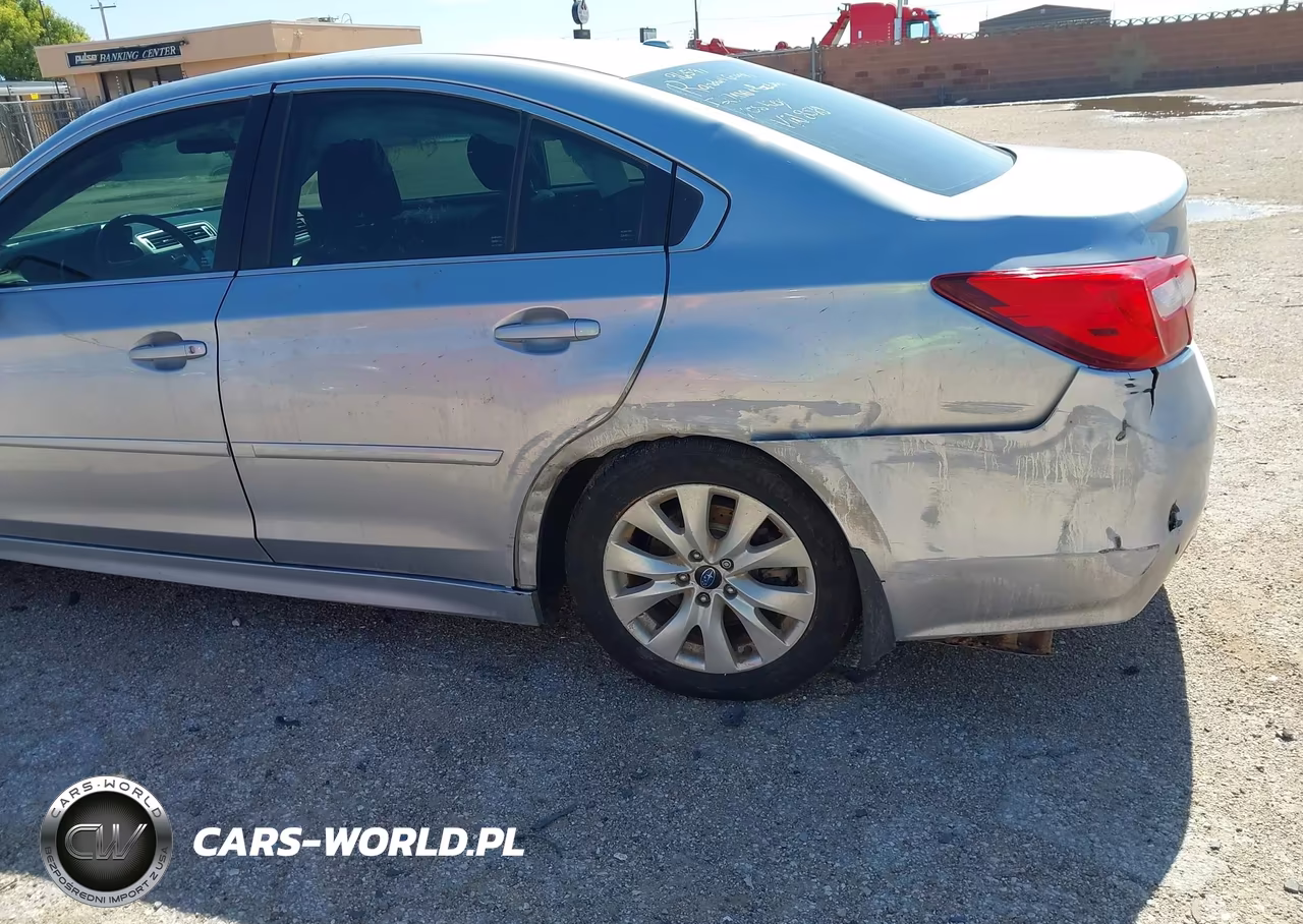 2015 Subaru Legacy 2.5I Premium VIN:4S3BNAC62F3018510 - 18