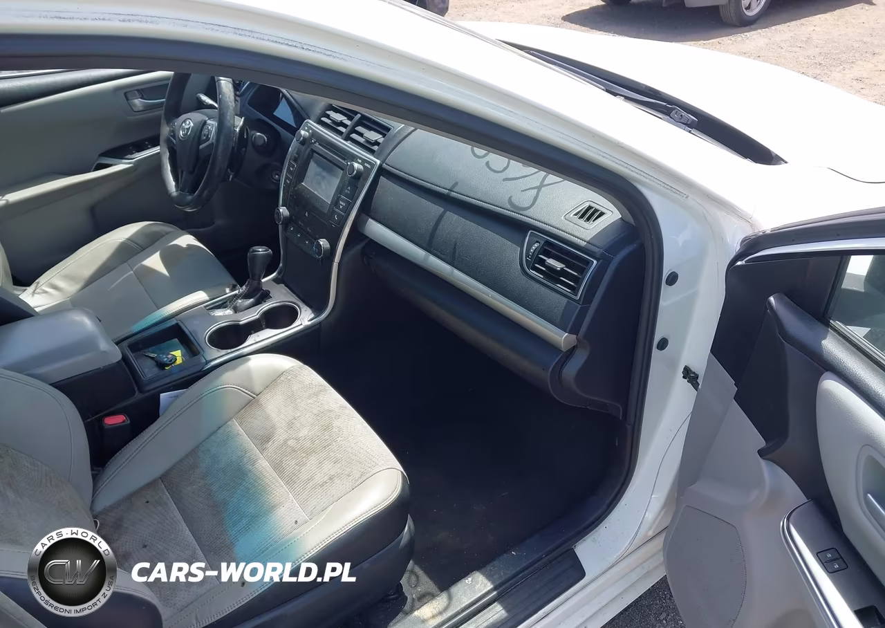 2017 Toyota Camry Se VIN:4T1BF1FK1HU810937 - 5
