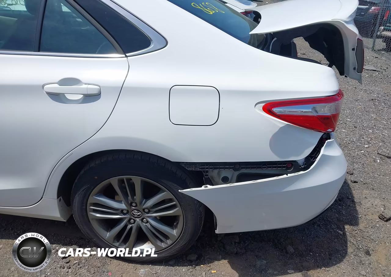 2017 Toyota Camry Se VIN:4T1BF1FK1HU810937 - 6