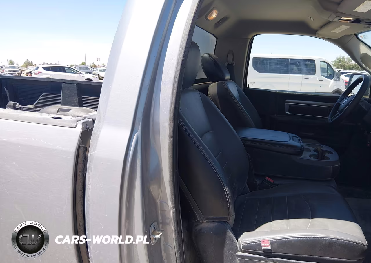2021 Ram 1500 Classic Tradesman 4X4 8' Box VIN:3C6JR7DG2MG635224 - 8