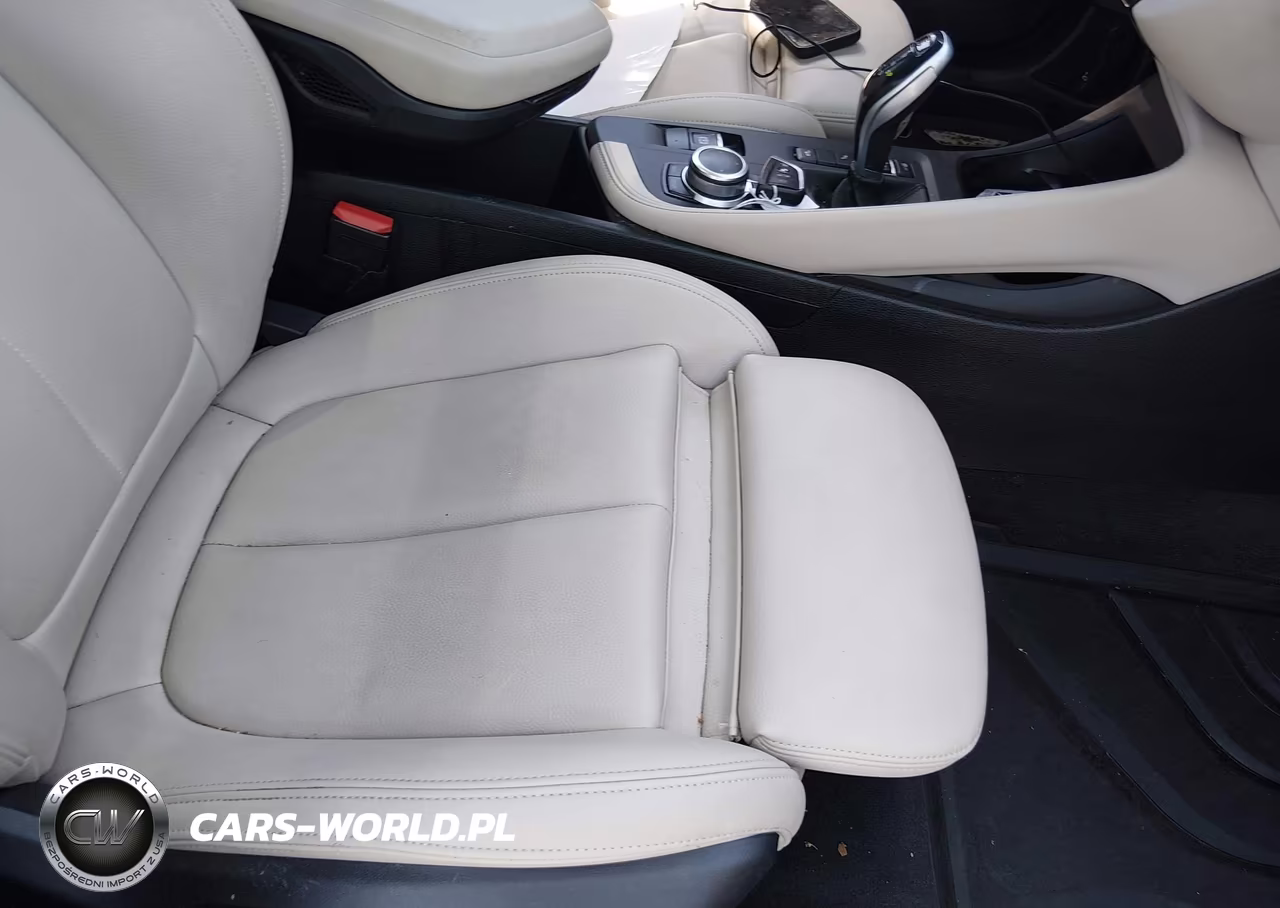2022 BMW X2 xDrive28I VIN:WBXYJ1C07N5T50899 - 5