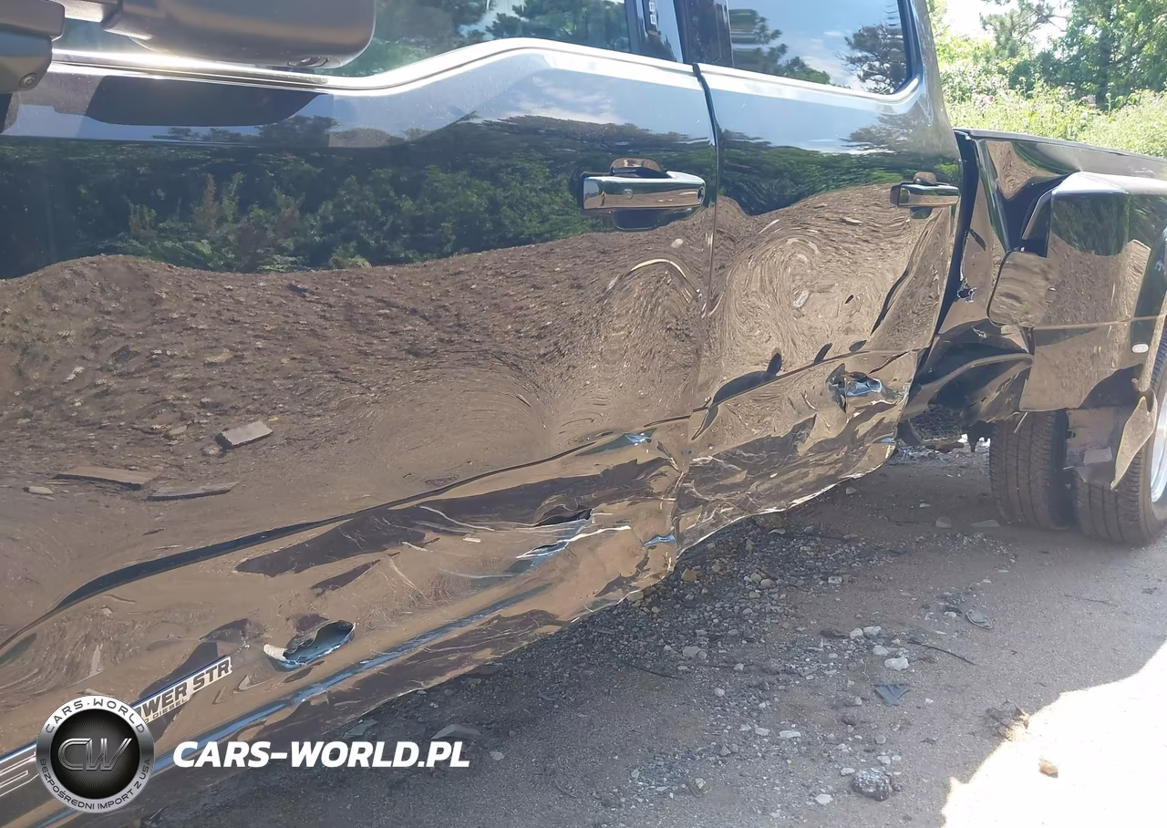2024 Ford F-350 King Ranch VIN:1FT8W3DT1REF14978 - 11