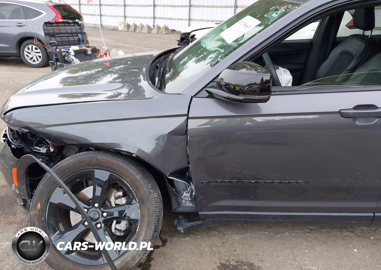 2023 Jeep Grand Cherokee L Altitude 4X4 VIN:1C4RJKAG9P8847414 - 6