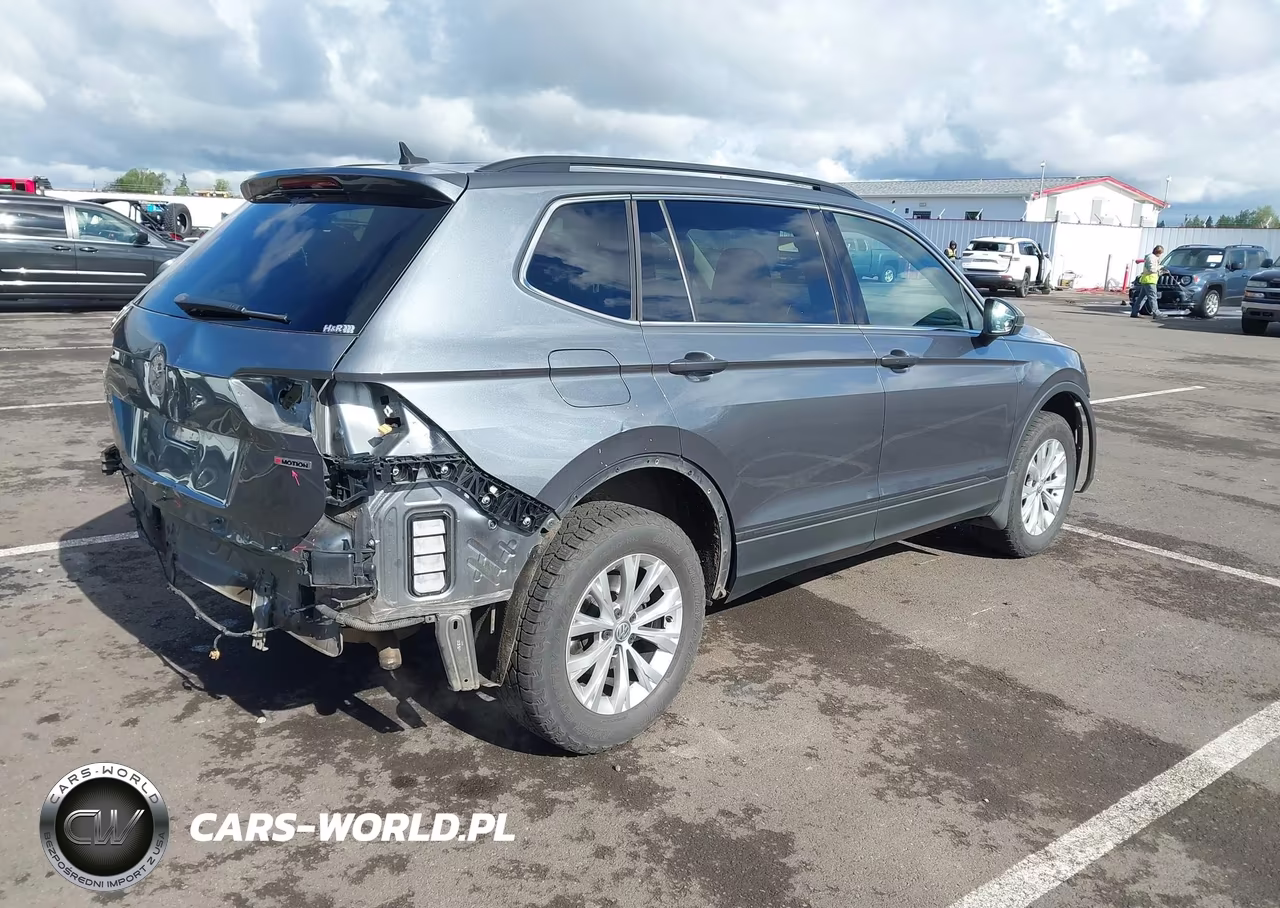 2019 Volkswagen Tiguan 2.0T Se-2.0T Sel-2.0T Sel R-Line-2.0T Sel R-Line Black VIN:3VV2B7AX4KM027727 - 4
