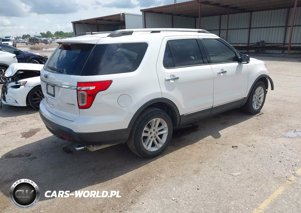 2013 Ford Explorer Xlt VIN:1FM5K7D89DGC86125 - 4