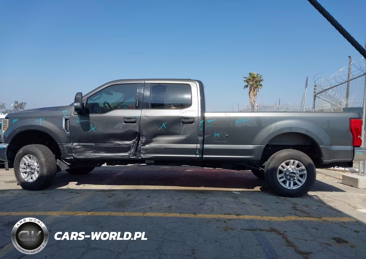 2018 Ford F-350 Xlt VIN:1FT8W3BT4JEC91875 - 14