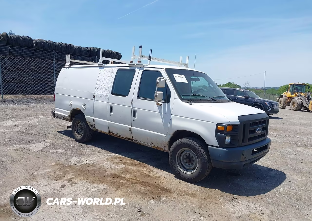 2012 Ford E-350 Super Duty Commercial