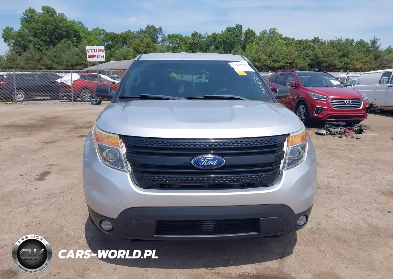 2015 Ford Utility Police Interceptor VIN:1FM5K8AR7FGC16449 - 12