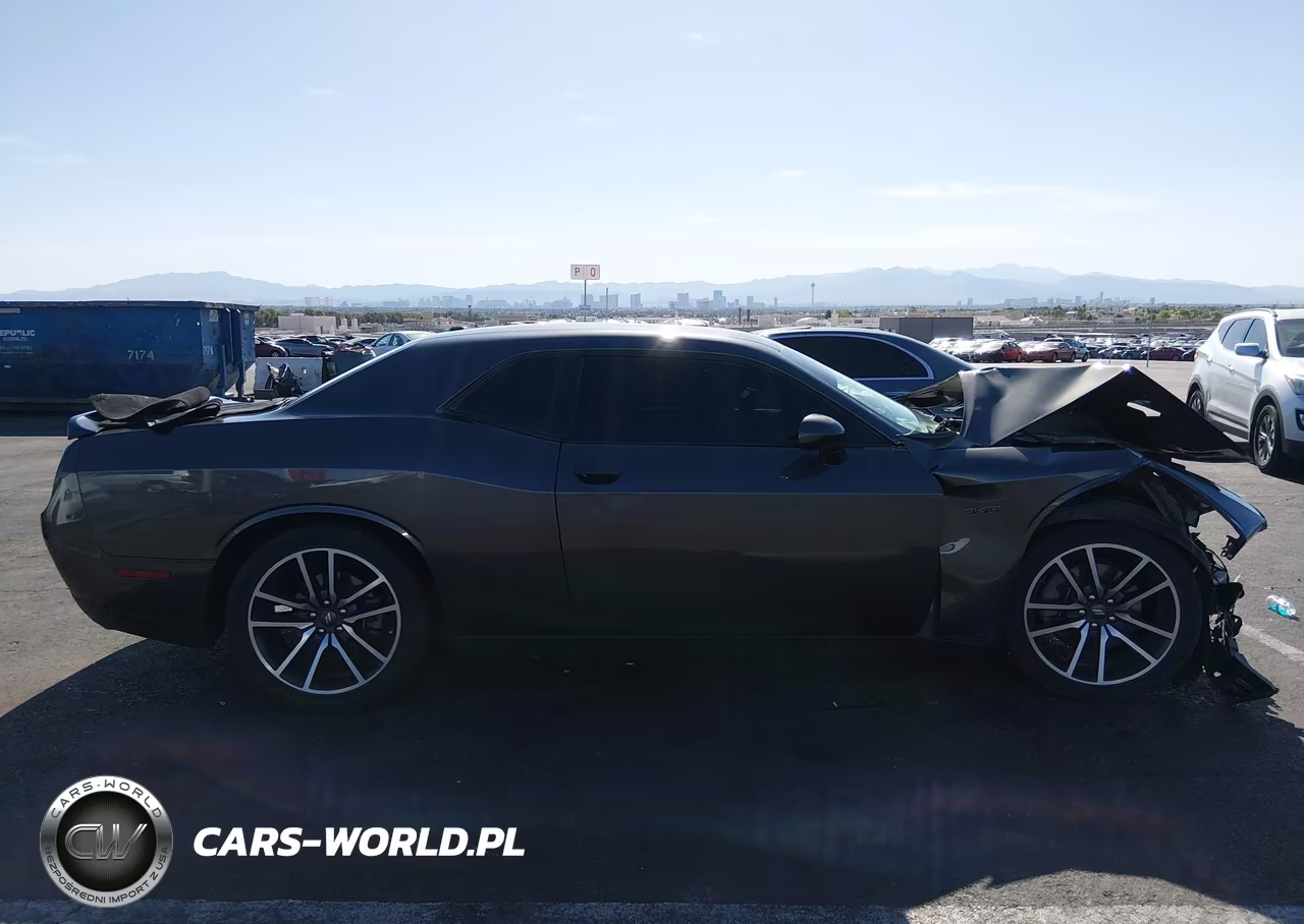 2023 Dodge Challenger R-T VIN:2C3CDZBT8PH504075 - 12