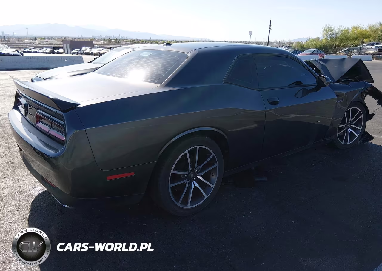 2023 Dodge Challenger R-T VIN:2C3CDZBT8PH504075 - 4