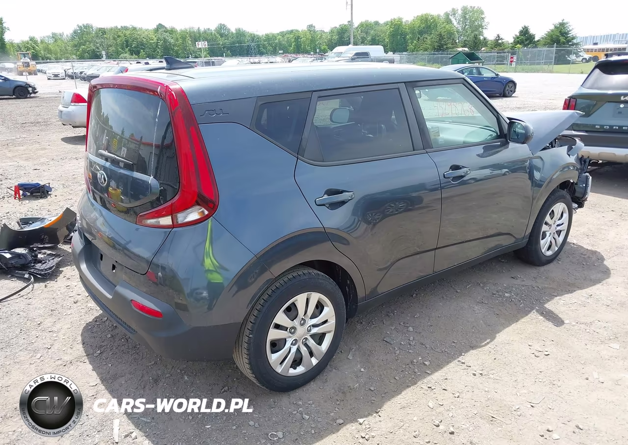 2020 Kia Soul Lx VIN:KNDJ23AU5L7067190 - 4