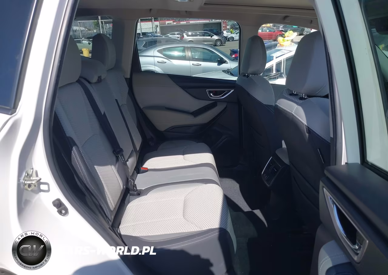 2021 Subaru Forester Premium VIN:JF2SKAJC0MH452086 - 8