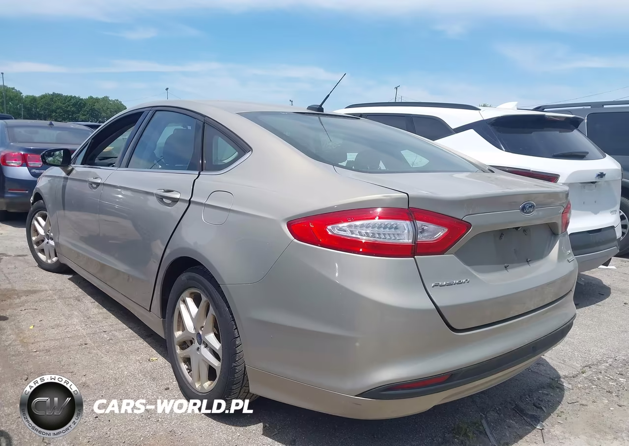 2015 Ford Fusion Se VIN:3FA6P0HD9FR244015 - 3