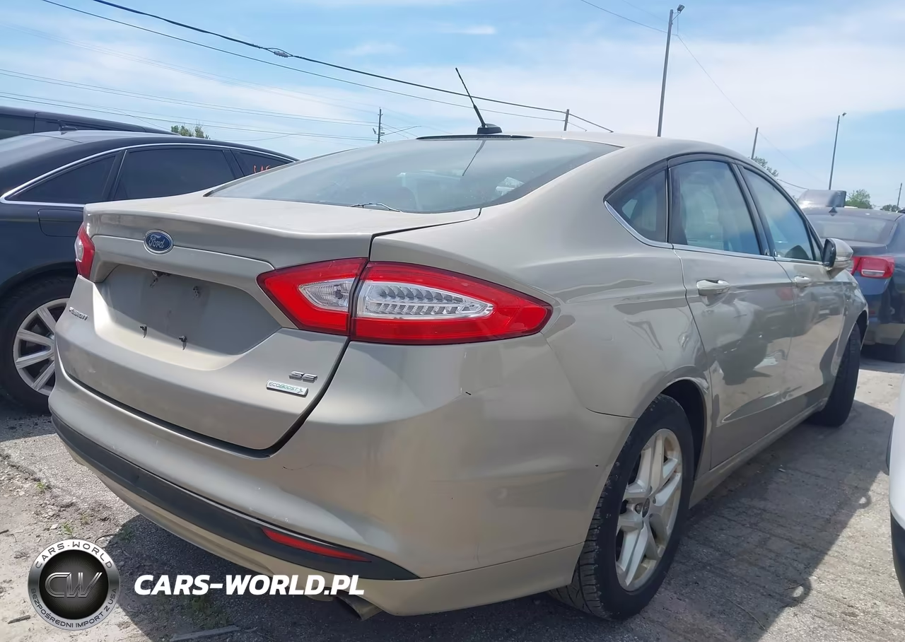 2015 Ford Fusion Se VIN:3FA6P0HD9FR244015 - 4