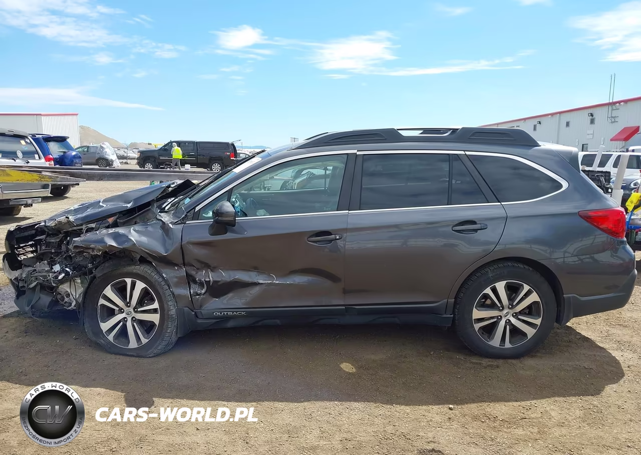 2018 Subaru Outback 2.5I Limited VIN:4S4BSANC6J3237888 - 14