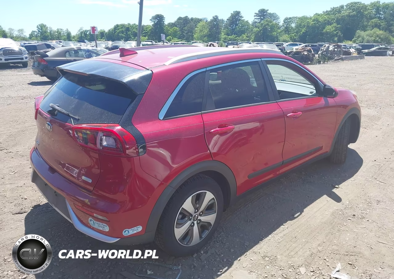 2017 Kia Niro Lx VIN:KNDCB3LC4H5048579 - 4