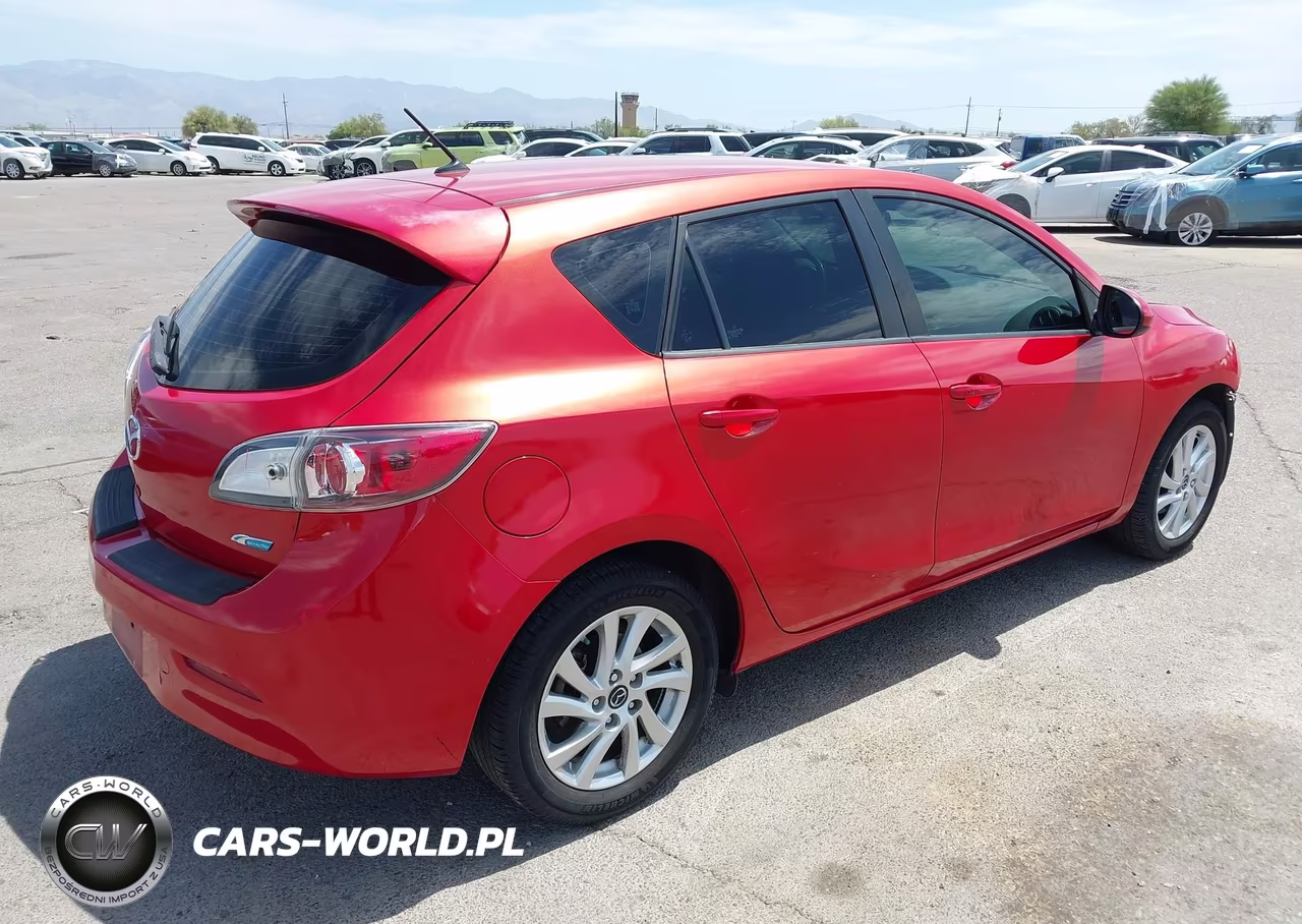 2013 Mazda Mazda3 I Touring VIN:JM1BL1LP2D1794109 - 4