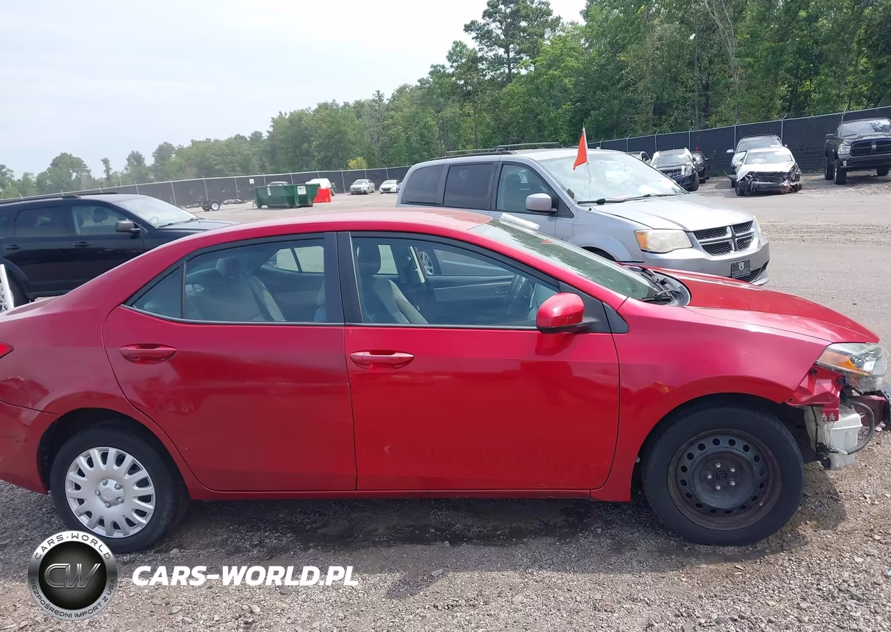 2018 Toyota Corolla Le VIN:5YFBURHE3JP802924 - 14