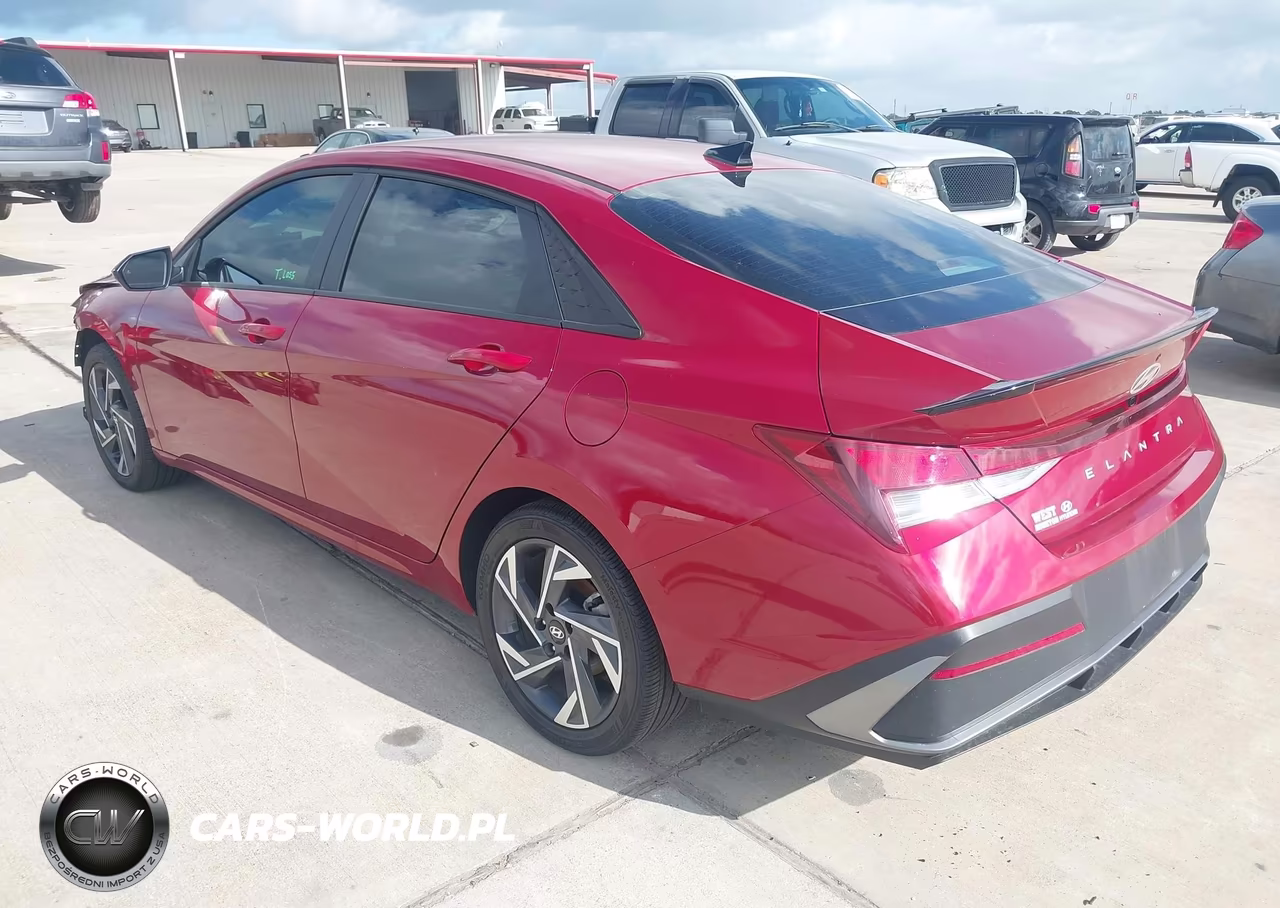2025 Hyundai Elantra Sel Sport VIN:KMHLM4DG1SU087396 - 3