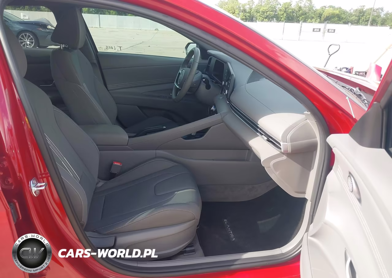 2025 Hyundai Elantra Sel Sport VIN:KMHLM4DG1SU087396 - 5