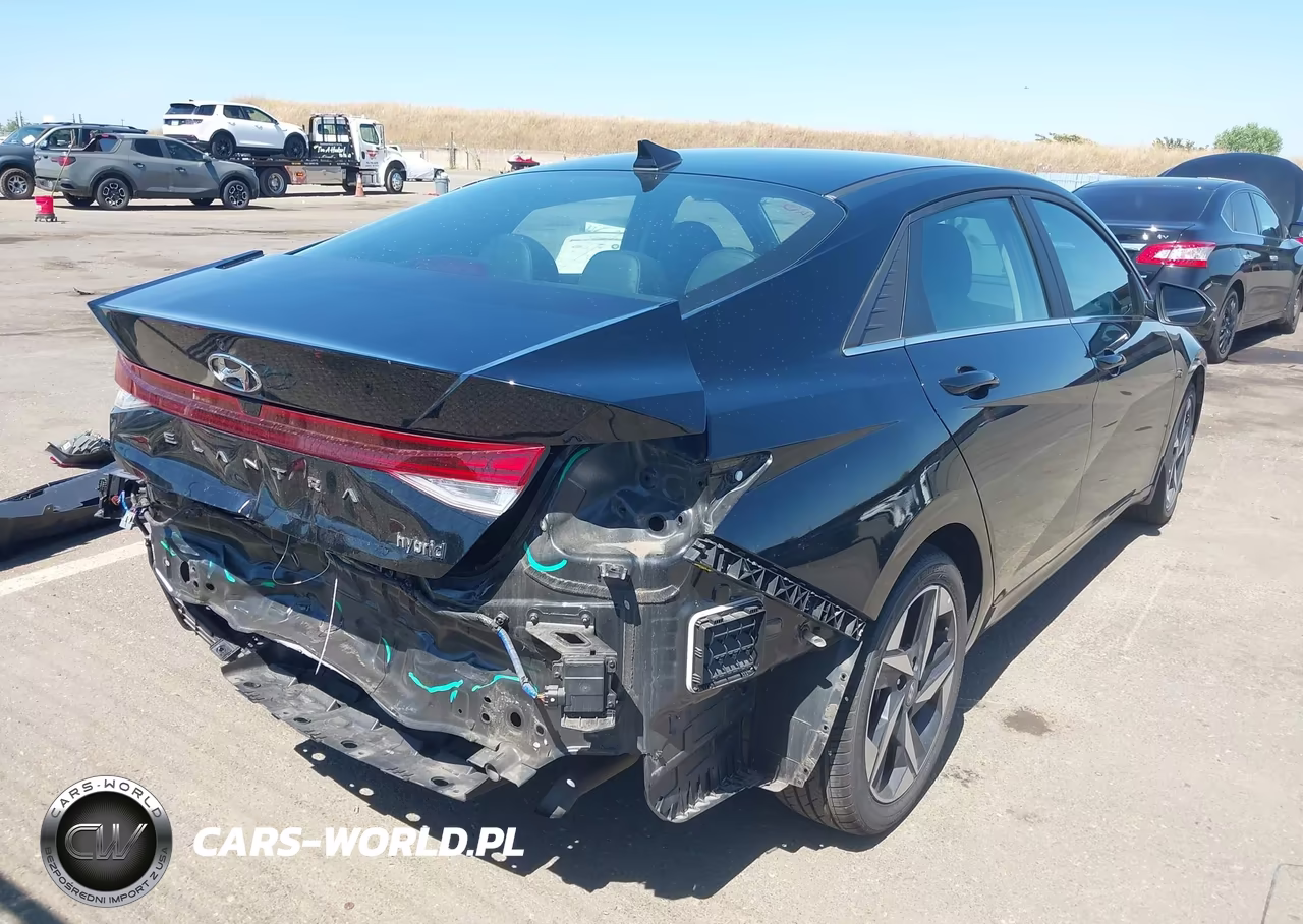 2023 Hyundai Elantra Hybrid Limited VIN:KMHLN4AJXPU080743 - 4