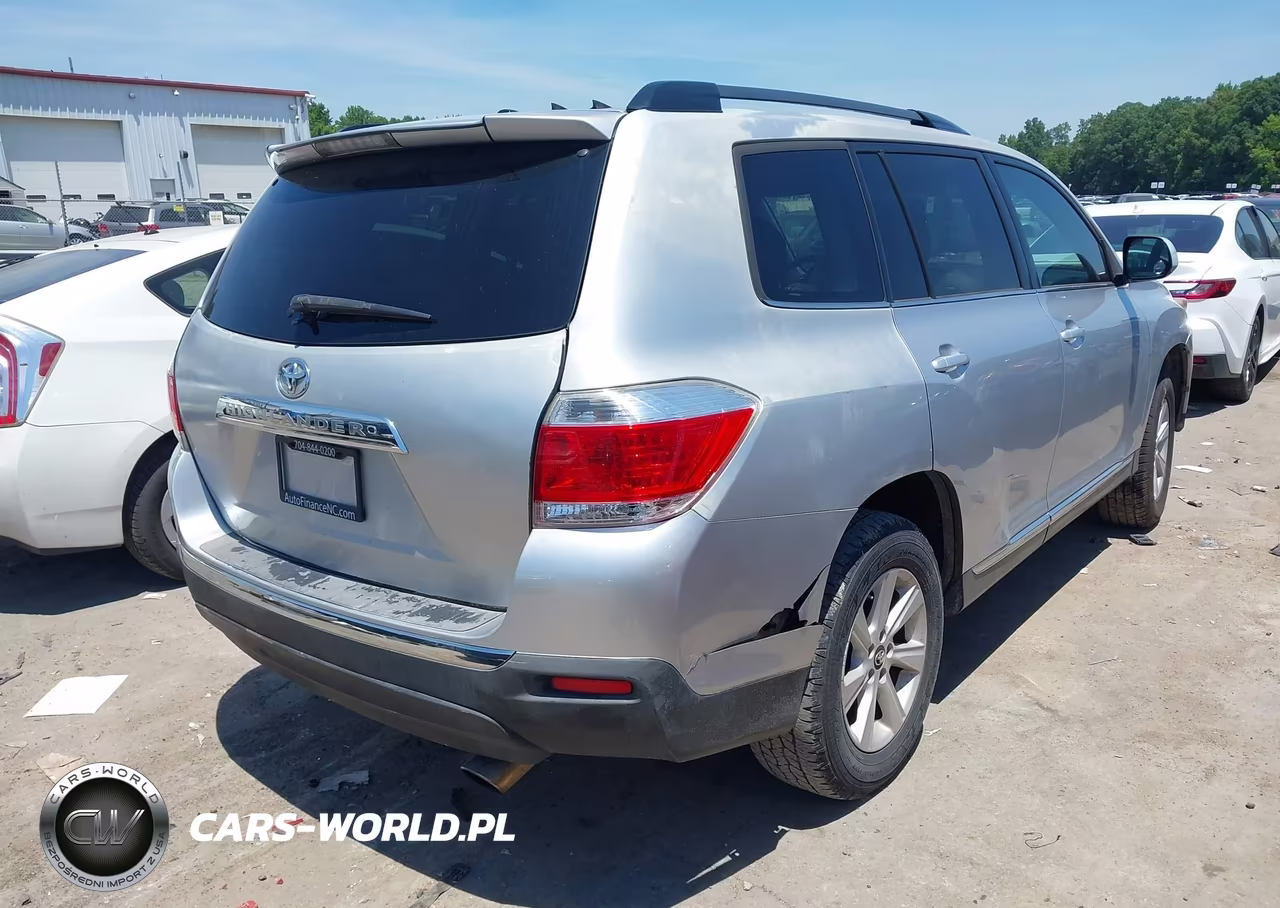 2012 Toyota Highlander VIN:5TDZA3EH8CS022883 - 4