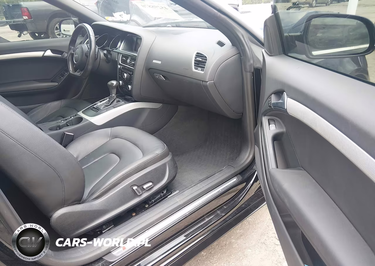 2017 Audi A5 Cabriolet Sport VIN:WAUD2AFH2HN004173 - 5
