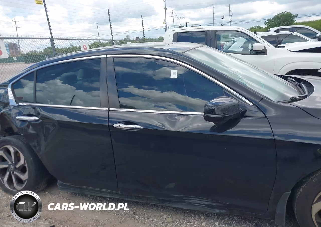 2017 Honda Accord Ex-L VIN:1HGCR2F80HA150662 - 13