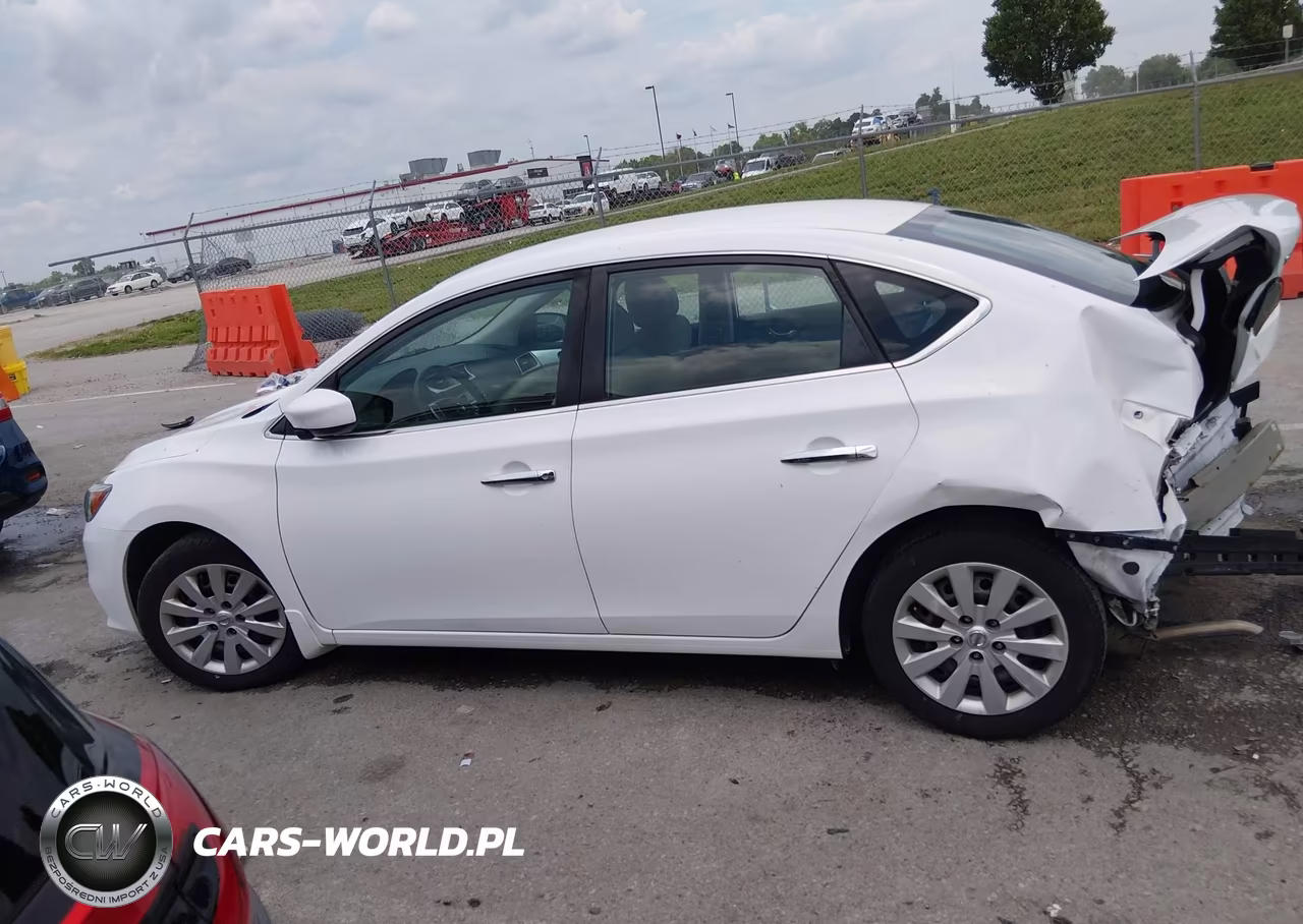 2017 Nissan Sentra S VIN:3N1AB7AP2HY252324 - 15