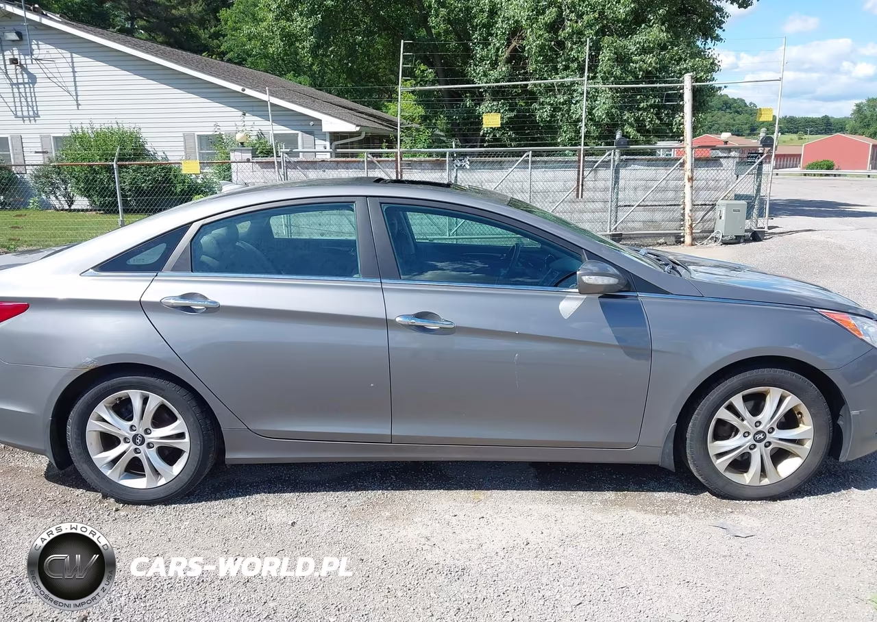 2013 Hyundai Sonata Limited VIN:5NPEC4AC5DH786142 - 13
