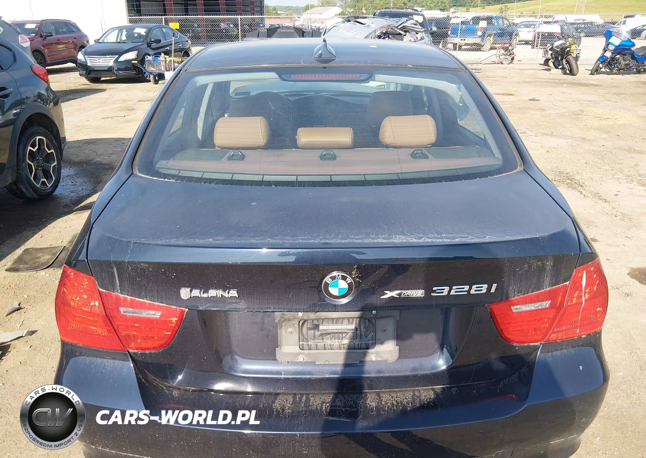 2010 BMW 328I xDrive VIN:WBAPK5C59AA652282 - 16