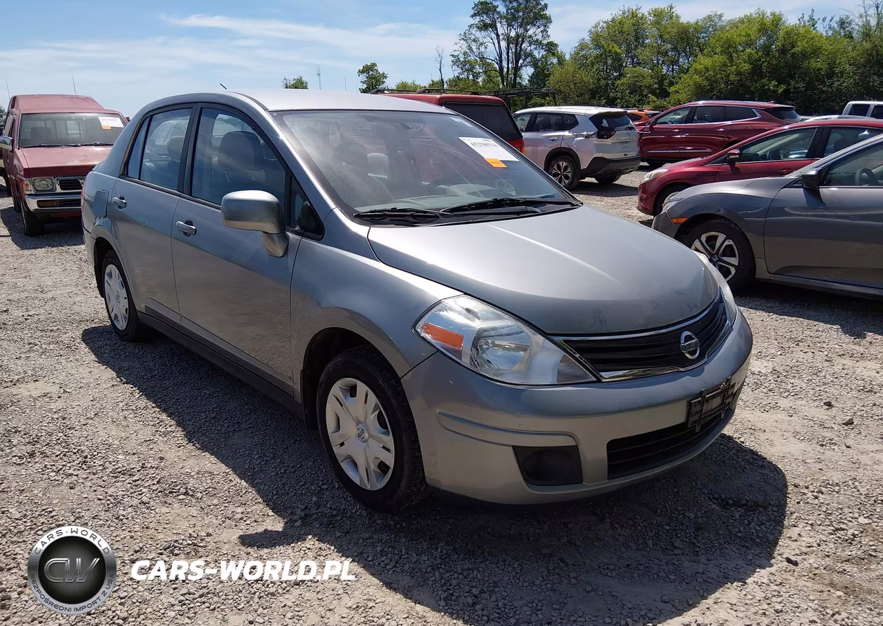 2011 Nissan Versa 1.8S