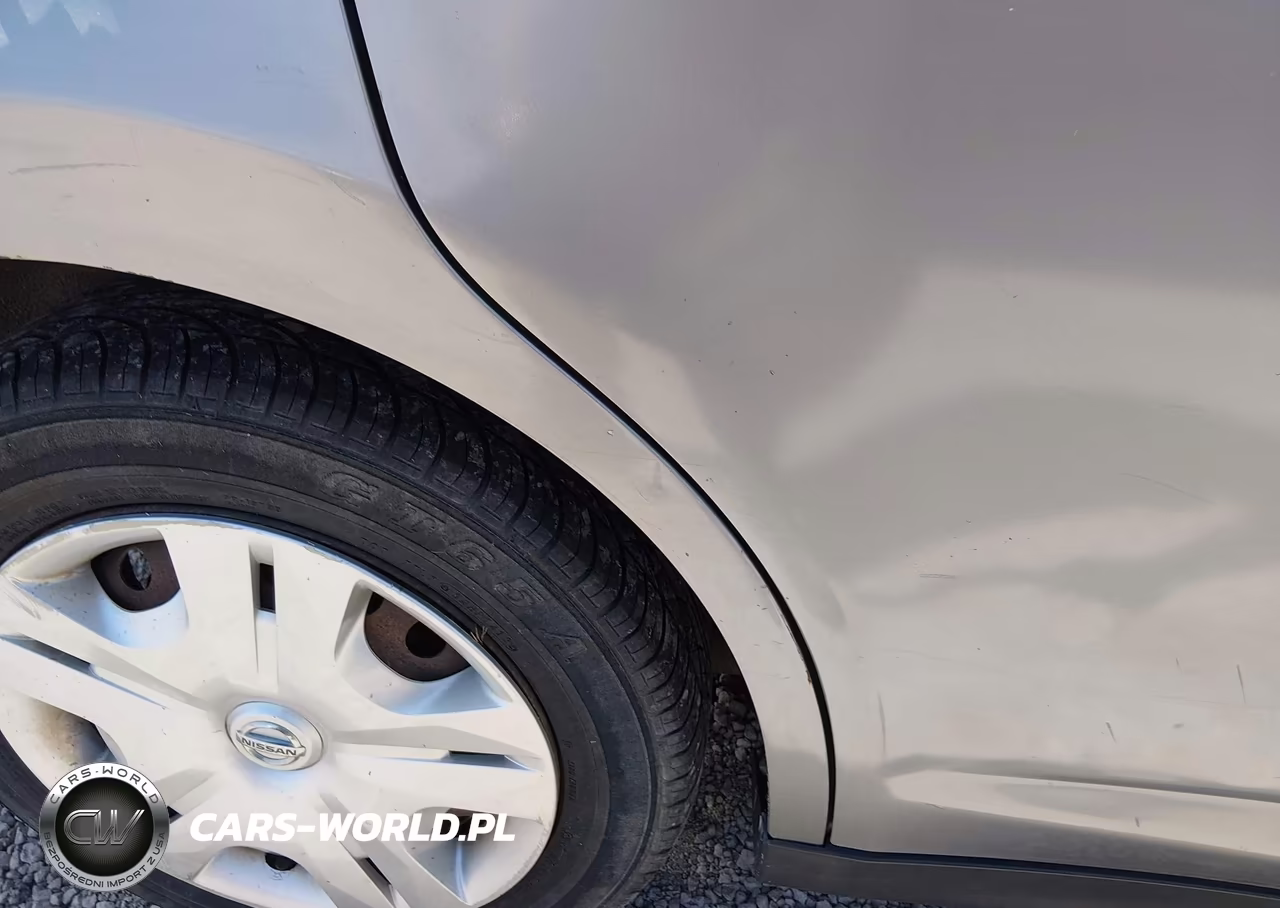 2011 Nissan Versa 1.8S VIN:3N1BC1AP3BL461736 - 6