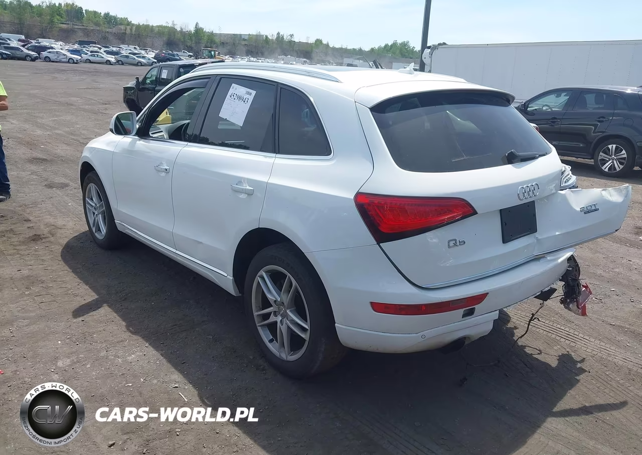 2015 Audi Q5 2.0T Premium VIN:WA1LFAFP2FA088942 - 3