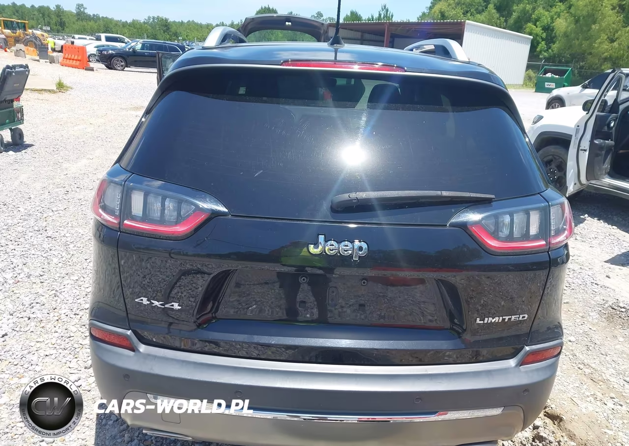 2020 Jeep Cherokee Limited 4X4 VIN:1C4PJMDXXLD582700 - 17