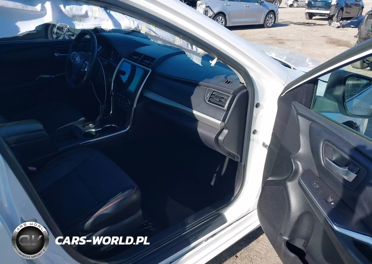 2016 Toyota Camry Se VIN:4T1BF1FK3GU177341 - 5