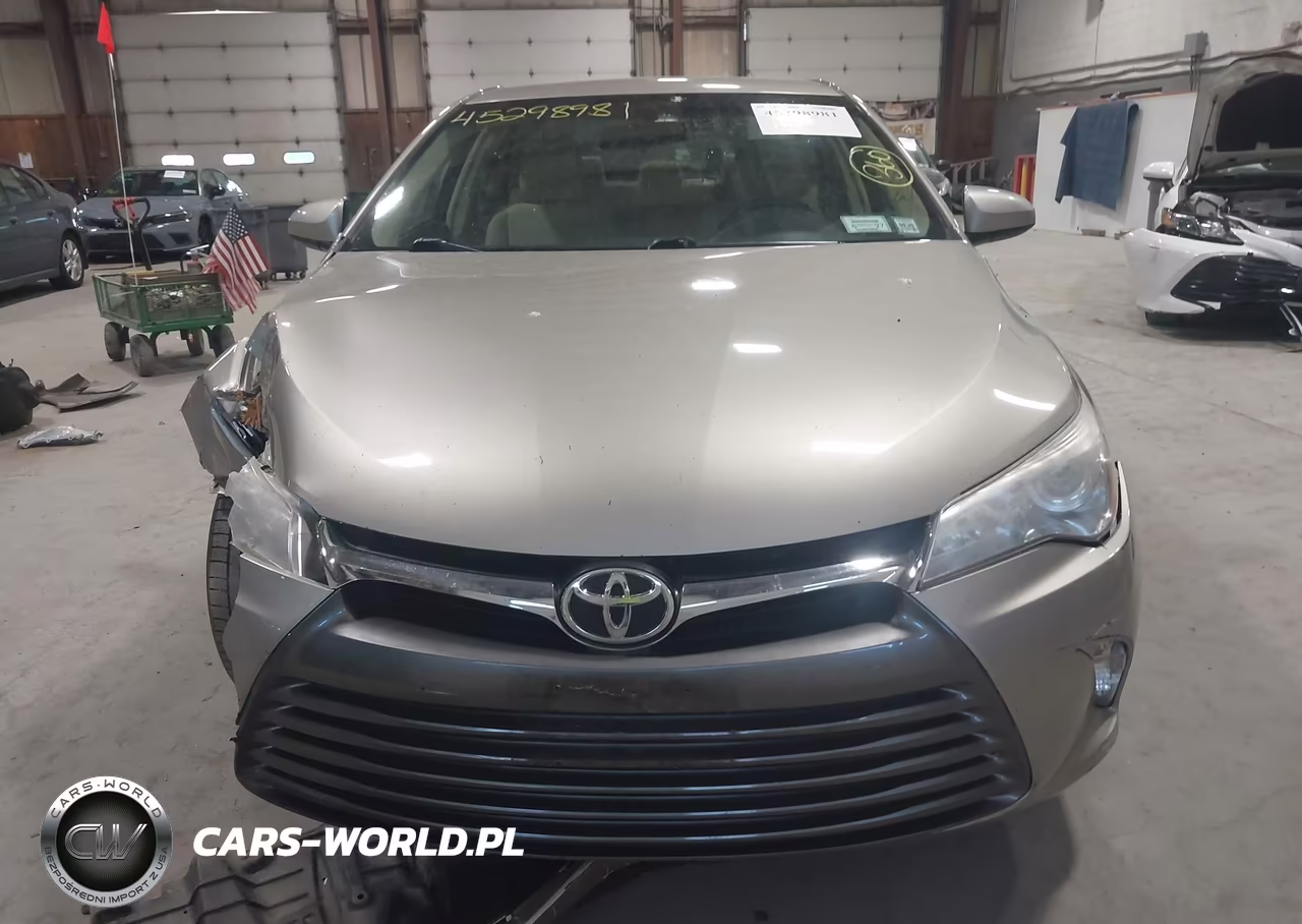 2016 Toyota Camry Le VIN:4T4BF1FK9GR562909 - 12