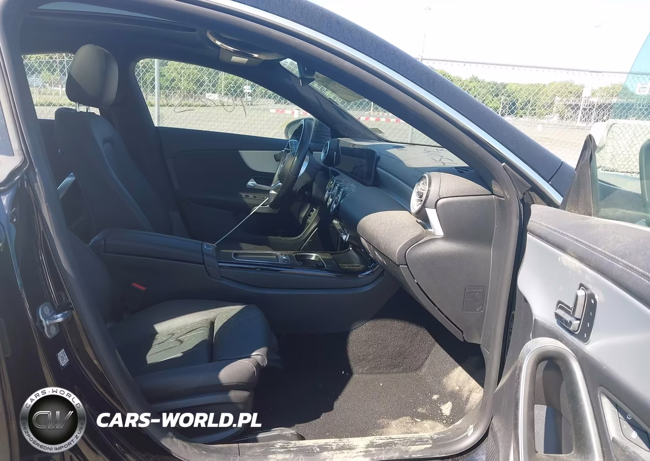2025 Mercedes-Benz Cla 250 VIN:W1K5J4GB9SN522638 - 5