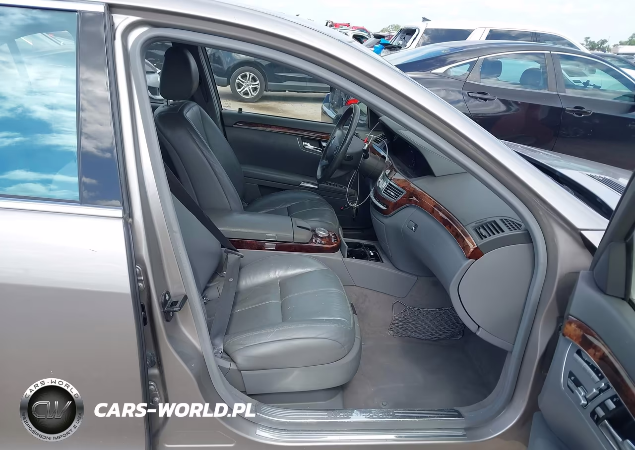 2007 Mercedes-Benz S 550 VIN:WDDNG71X87A061807 - 5
