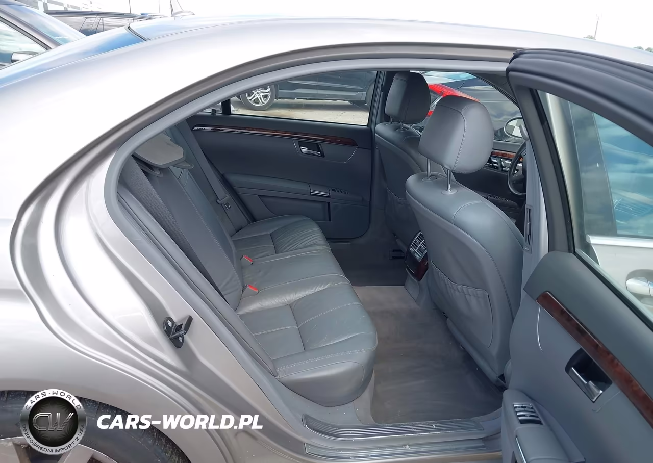 2007 Mercedes-Benz S 550 VIN:WDDNG71X87A061807 - 8