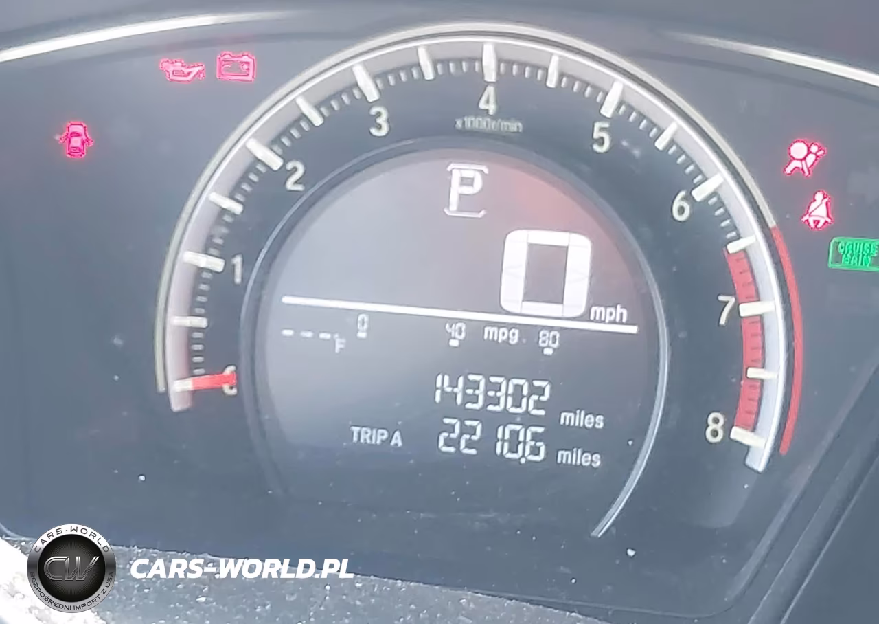 2018 Honda Civic Sport VIN:SHHFK7H4XJU402405 - 16