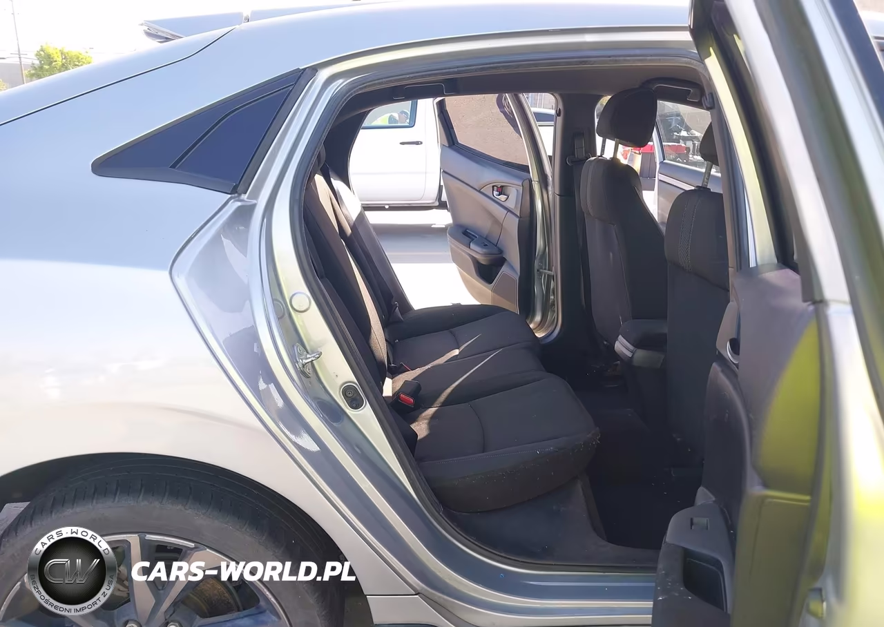 2018 Honda Civic Sport VIN:SHHFK7H4XJU402405 - 8