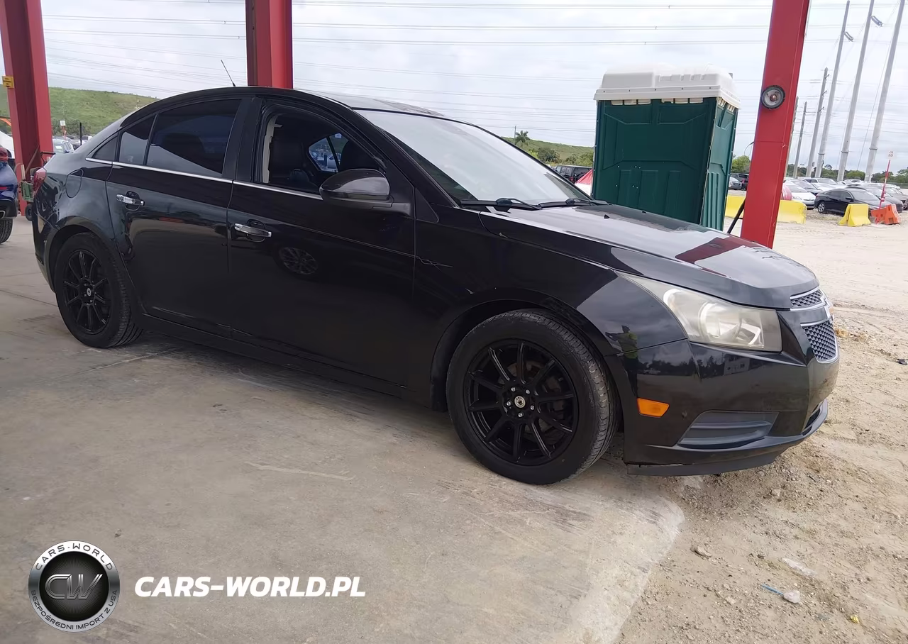 2014 Chevrolet Cruze 2Lt Auto – zdjęcie 1 z 11