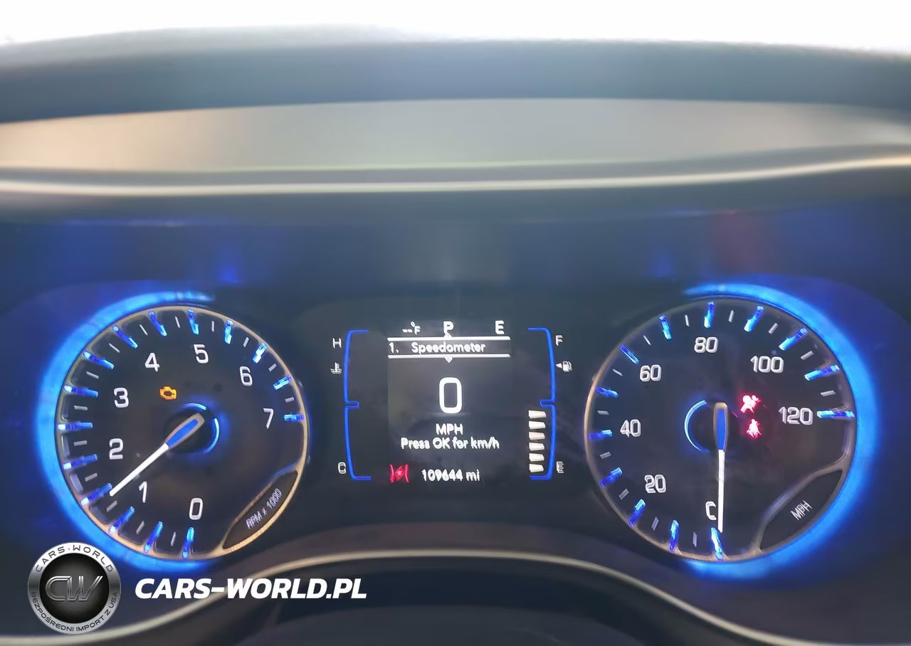 2018 Chrysler Pacifica Touring L VIN:2C4RC1BG2JR194598 - 7