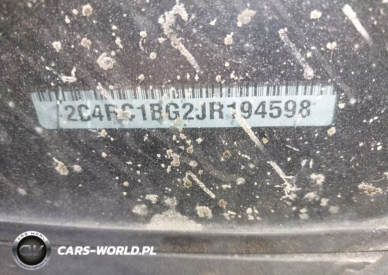 2018 Chrysler Pacifica Touring L VIN:2C4RC1BG2JR194598 - 9