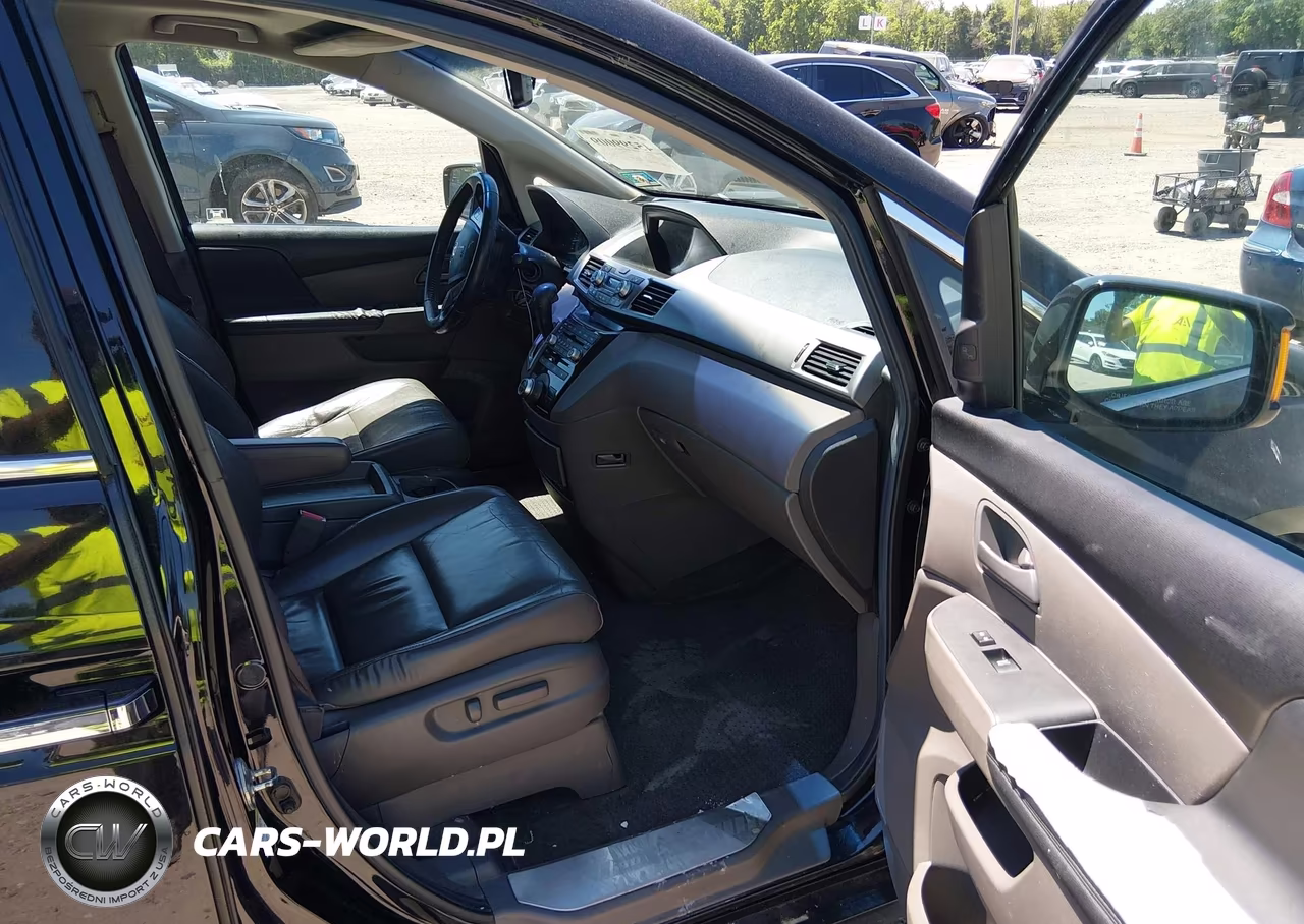 2012 Honda Odyssey Touring-Touring Elite VIN:5FNRL5H99CB033485 - 5