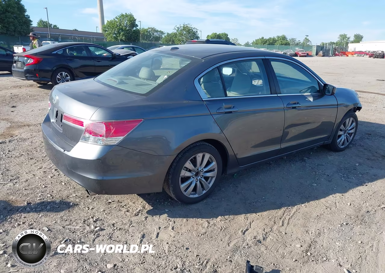 2012 Honda Accord 2.4 Ex-L VIN:1HGCP2F8XCA120812 - 4