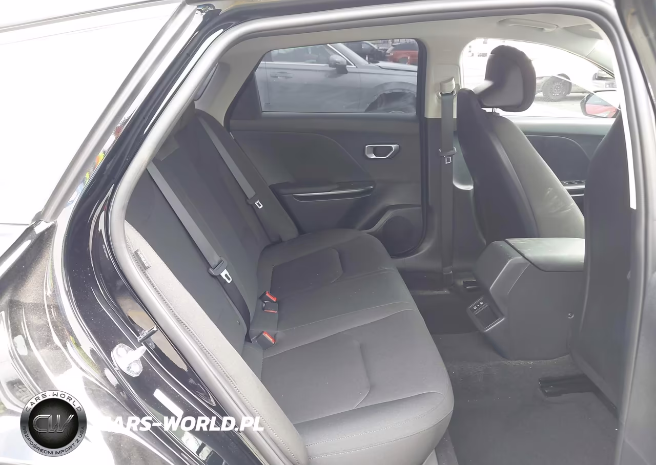 2026 Kia K4 Lx VIN:3KPFT4DE6TE323754 - 8