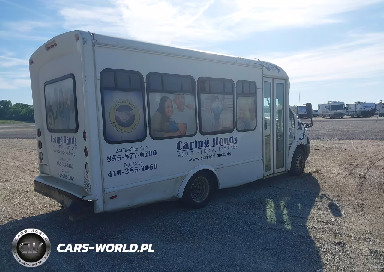 2015 Ford Transit-350 Cutaway VIN:1FDES6PMXFKA92559 - 4